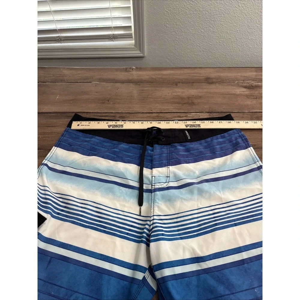 Board Shorts MAUI AND SONS Black shark Stretch  White Blue  Swim Trunk Sz 36